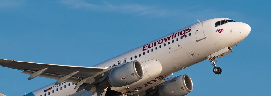 Eurowings Flugzeug hebt ab