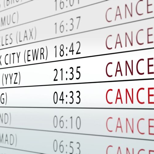 Air­line muss 15.000 Euro für Ersatz­flüge erstatten