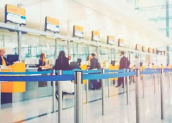 Lufthansaschalter am Flughafen – Bundesgerichtshof erklärt Nachzahlungen bei nicht genutzten Teilstrecken für unzulässig