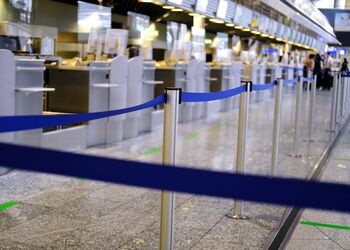 Symbolbild Streik am Flughafen BER am Mittwoch